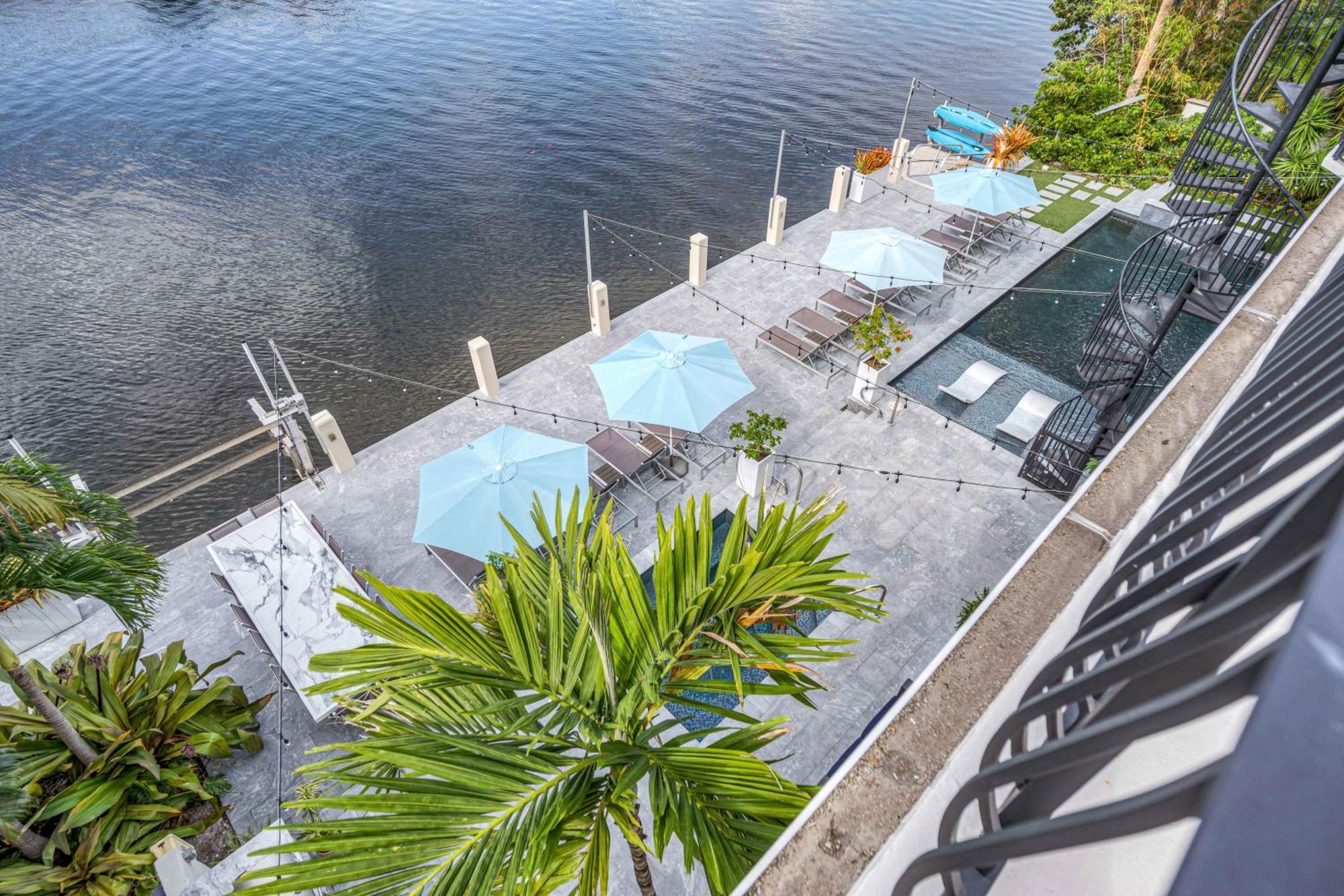 The Modern Castle Canal View Access Rooftop Living Greenhouse Vlllas Φορτ Λόντερντεϊλ Εξωτερικό φωτογραφία