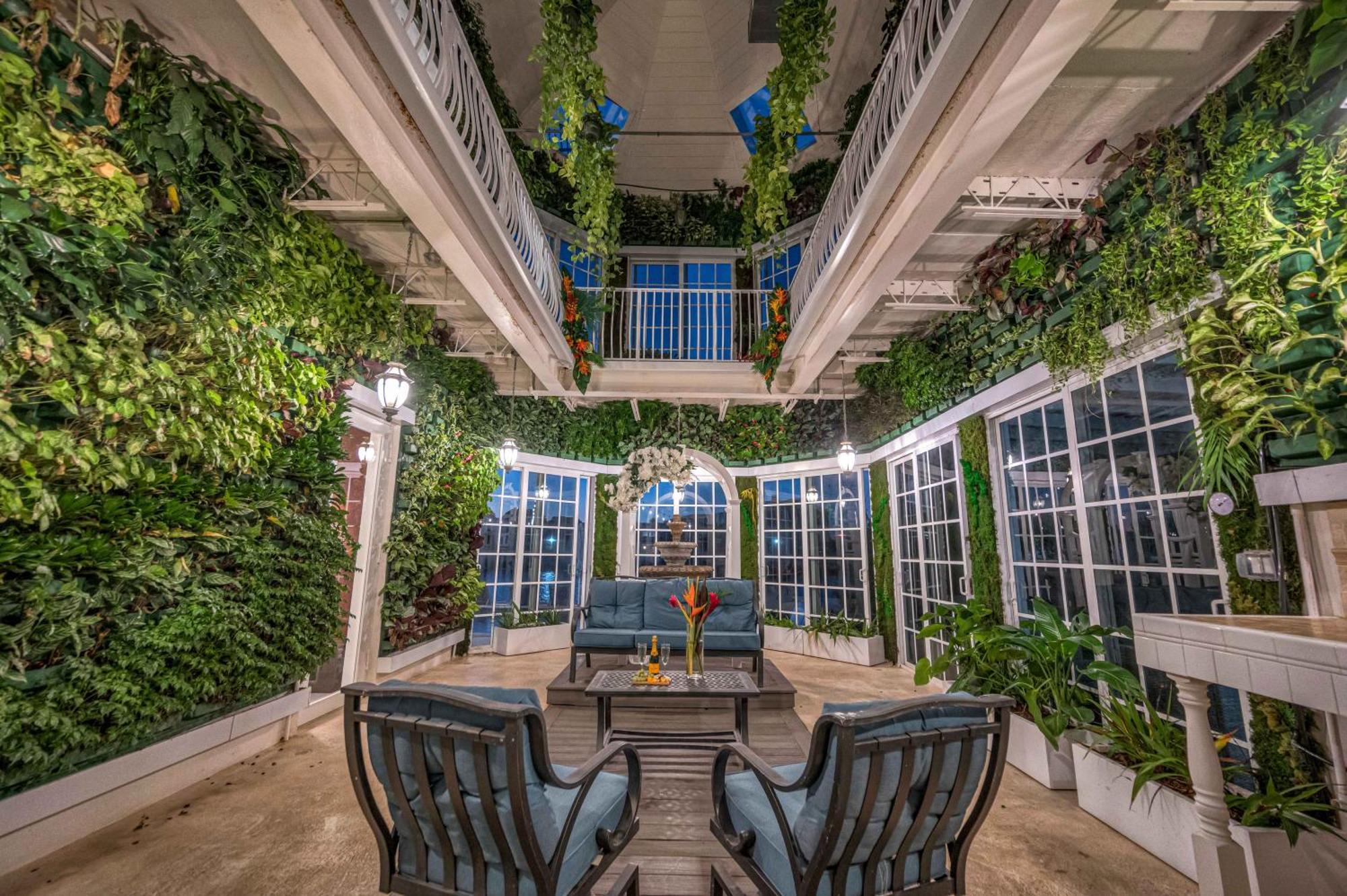 The Modern Castle Canal View Access Rooftop Living Greenhouse Vlllas Φορτ Λόντερντεϊλ Εξωτερικό φωτογραφία